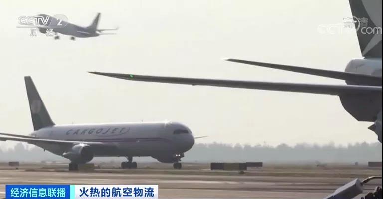 央視：預計運費持續(xù)上漲到年底！一艙難求！市場空前火爆！