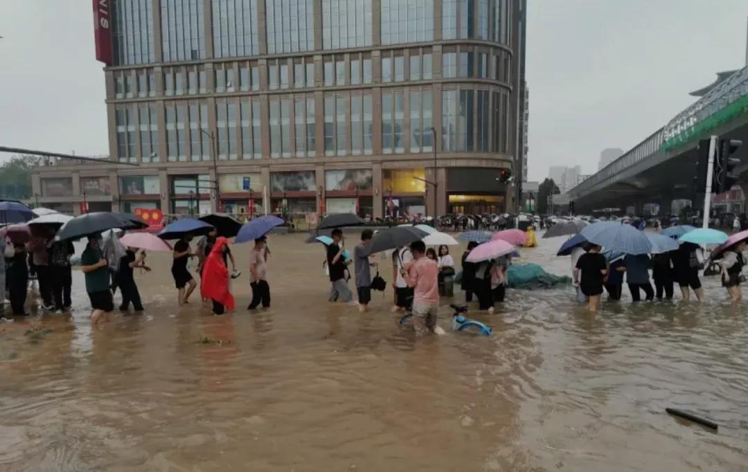 河南罕見暴雨、歐洲洪水泛濫、北美野火肆虐，出貨警惕極端天氣！