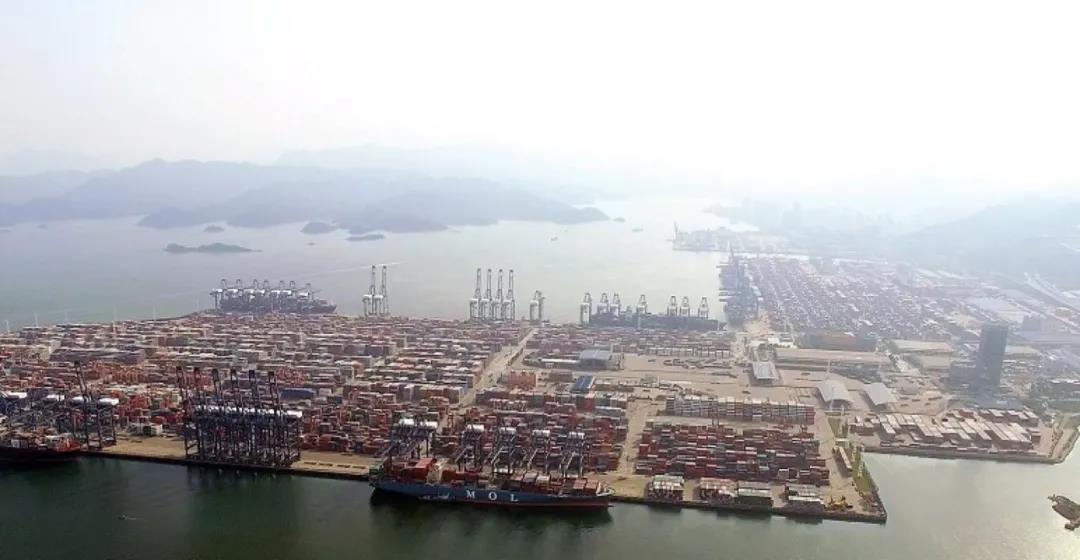 擁堵已致空白航班上漲300%，周邊港口延誤增加；運費繼續(xù)飆升