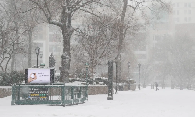 出貨注意！美東遭暴風(fēng)雪侵襲進(jìn)入緊急狀態(tài)，碼頭關(guān)閉暫停運營；美西將持續(xù)擁堵到2月中下旬