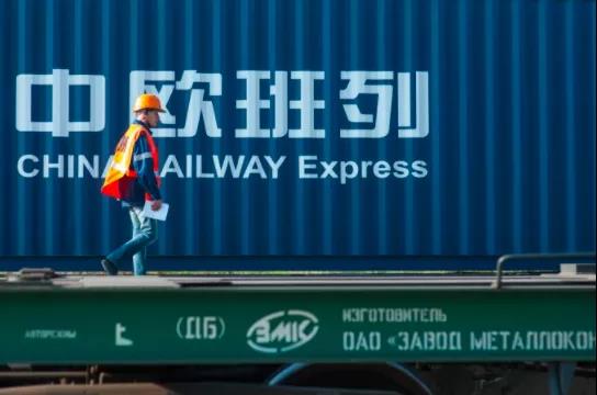 疫情致邊境延誤加劇，中歐班列、卡班運(yùn)價(jià)飆升！