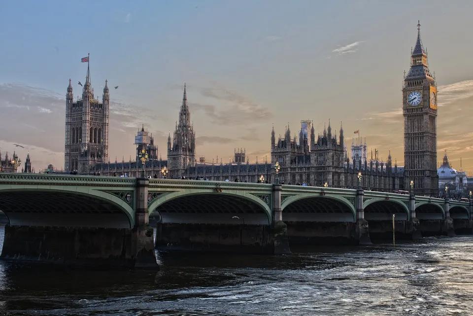 英國脫歐后，英吉利海峽兩岸貨運面臨新挑戰(zhàn)